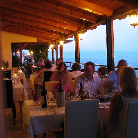 Hill View Hotel Apartments Pissouri Eksteriør billede