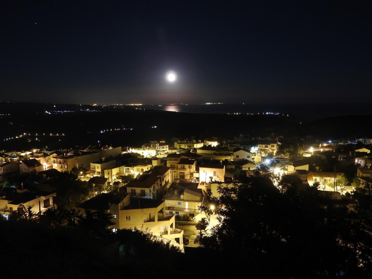 Hill View Hotel Apartments Pissouri Eksteriør billede